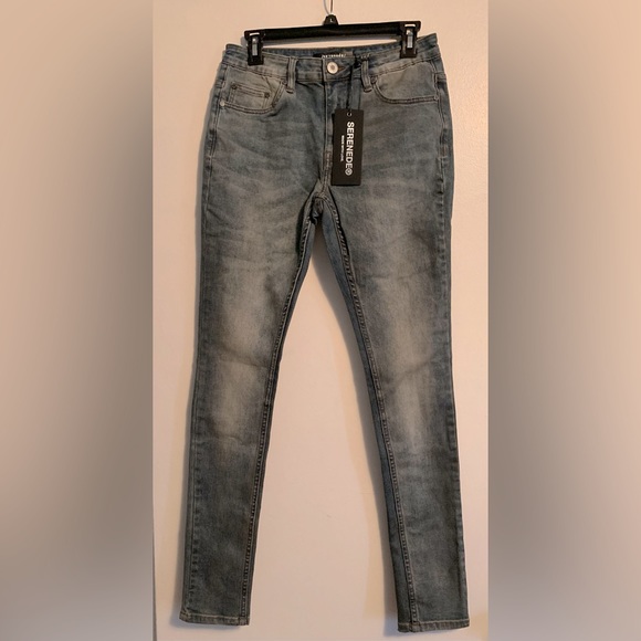 NWT: men or unisex jeans by SERENDI are distressed in dark blue, size 30W/34L - Picture 1 of 3